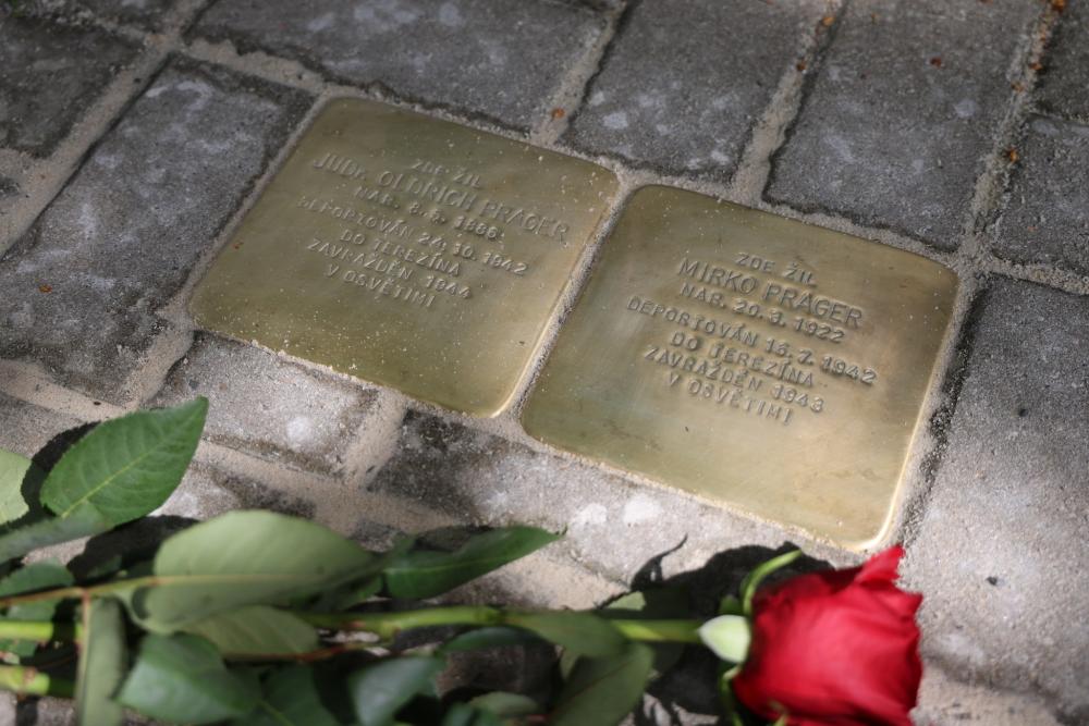 Zvedání konstrukce omezuje noční přechod Špindlerova mostu
