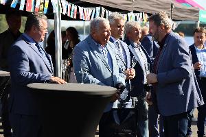 Roudnice odhalila první etapu Erbovní stěny polabských měst