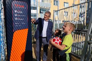 LOX v&nbsp;Neklanově ulici nabízí výpůjčku sportovního vybavení zdarma