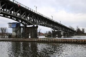 Kraj odložil noční opravy mostu Ervína Špindlera