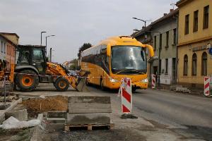 Výkopové práce omezují dopravu v ulicích Žižkova a Stadická